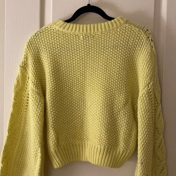 Lush Top bought in Editorial Boutique - Picture 2 of 2